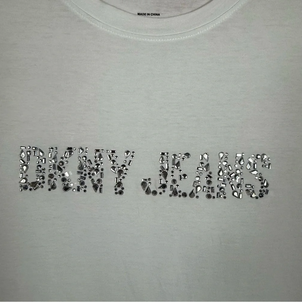 DKNY White Short Sleeve Shirt W/DKNY Logo In Silver Rhinestones, Size Large, NWT - Picture 8 of 16